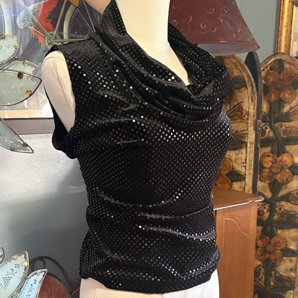 Black Sequin Style Top